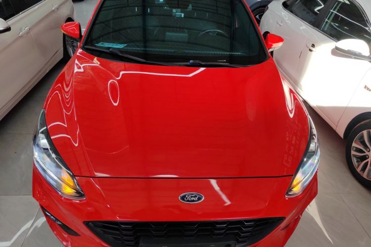 福特 福克斯 2019款 三厢 EcoBoost 180 自动ST Line车身外观2