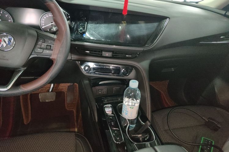 别克 2022款 昂科威S 552T 两驱精英型中控内饰16