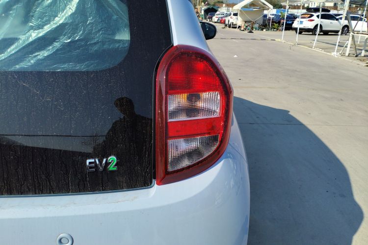 江铃集团新能源 易至EV2 2024款 201km 舒适型车身外观9