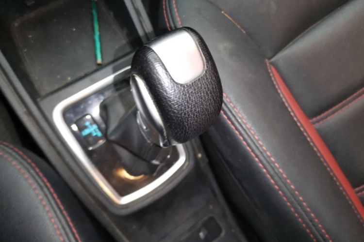 哈弗H1 2016款 蓝标 1.5L AMT都市型中控内饰18