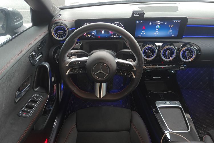 奔驰CLA 2024款 改款 CLA 200 猎跑车局部细节13