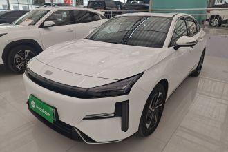 吉利银河 银河L6 2025款 EM-i 140km 探索+版