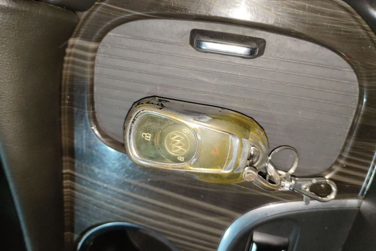 别克 昂科威 2019款 20T 两驱精英型 国V中控内饰11