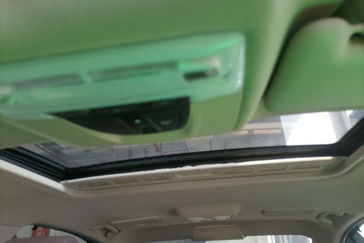 宝马3系 2018款 320Li 领先型M运动套装中控内饰22