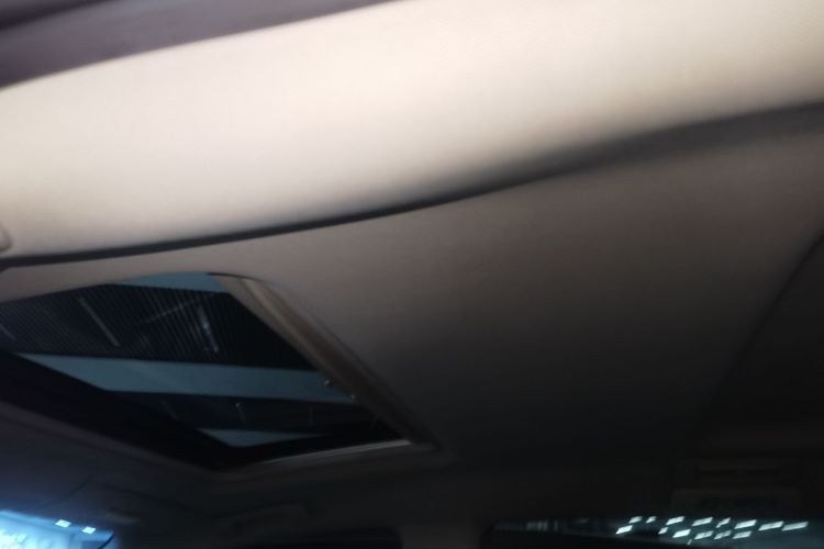 别克GL8 2017款 25S 尊贵型 国V中控内饰22