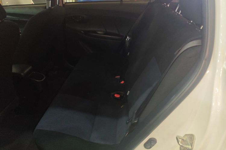 丰田 YARiS L 致炫 2019款 1.5E CVT魅动版 国VI中控内饰21