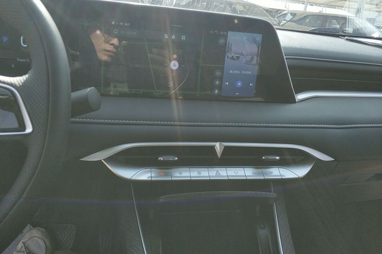 启辰大V DD-i 2023款 110km iE版中控内饰16