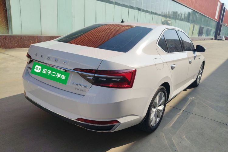 斯柯达 速派 2019款 TSI280 DSG舒适版车身外观7