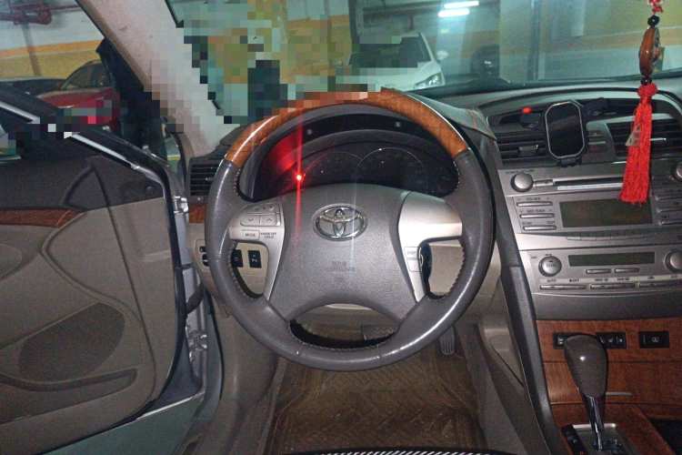 丰田 凯美瑞 2010款 200G 豪华版中控内饰13