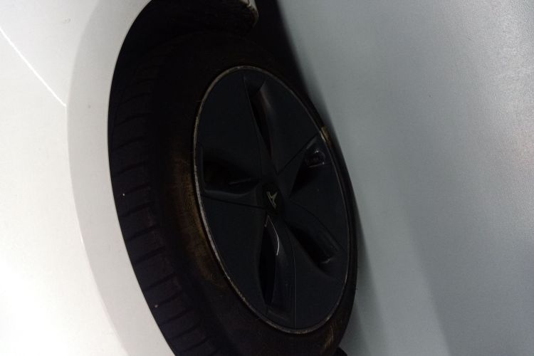 特斯拉 Model 3 2020款 改款 标准续航后驱升级版车身外观6007