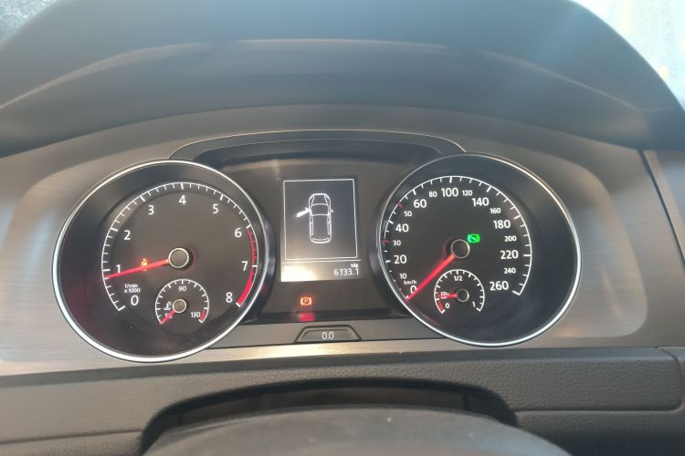 大众 高尔夫 2016款 230TSI 自动豪华型中控内饰14