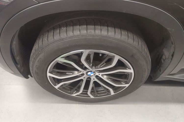 宝马X5（平行进口） 车身外观6007