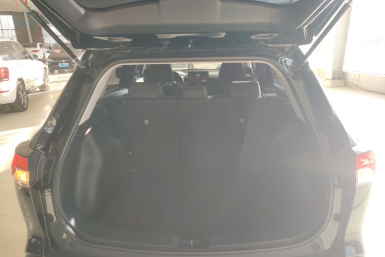 丰田 卡罗拉锐放 2023款 2.0L 先锋版局部细节23