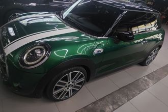 MINI 2021款 2.0T COOPER S 艺术家
