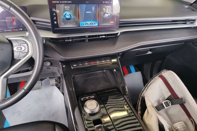 哈弗H6 2021款 第三代 2.0T 自动两驱Max中控内饰16