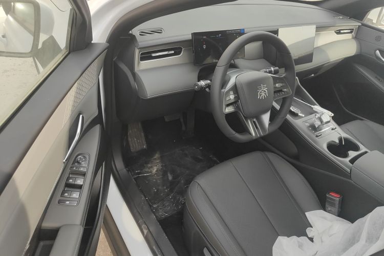 比亚迪 秦PLUS 2025款 DM-i 智驾版 55KM领先型中控内饰20