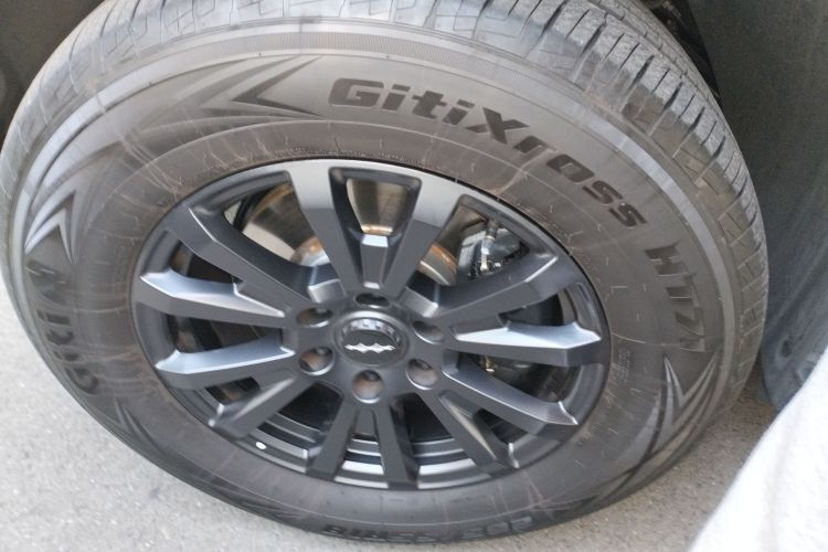 方程豹 豹5 2023款 领航版车身外观6007