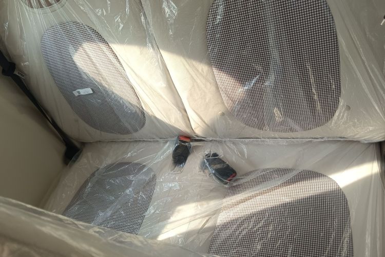 奔腾小马 2026款 222km 炫彩马中控内饰21