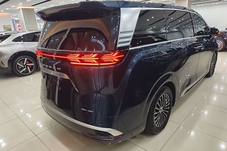 腾势D9 2024款 DM-i 980 四驱尊荣型车身外观7