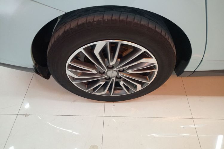 东风风行 风行游艇 2022款 1.5T DCT追风版车身外观6002