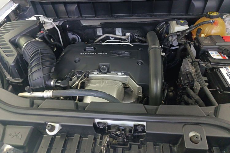 凯迪拉克XT5 2018款 28T 四驱豪华型机舱底盘24