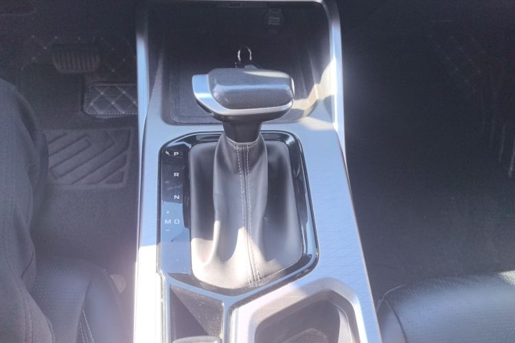 吉利汽车 帝豪 2022款 第4代 1.5L CVT尊贵型局部细节18