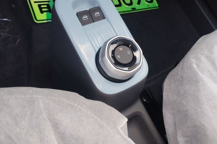 吉利银河 熊猫 2025款 210km 元气熊中控内饰18