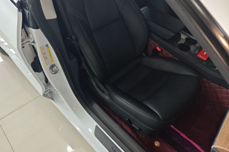 特斯拉 Model 3 2022款 后轮驱动版局部细节41