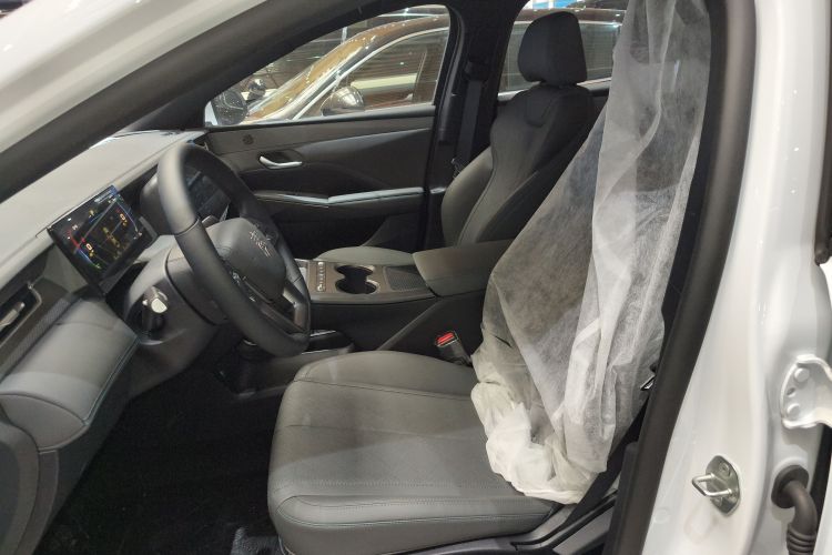 比亚迪 秦PLUS 2025款 DM-i 智驾版 128KM进取型局部细节19