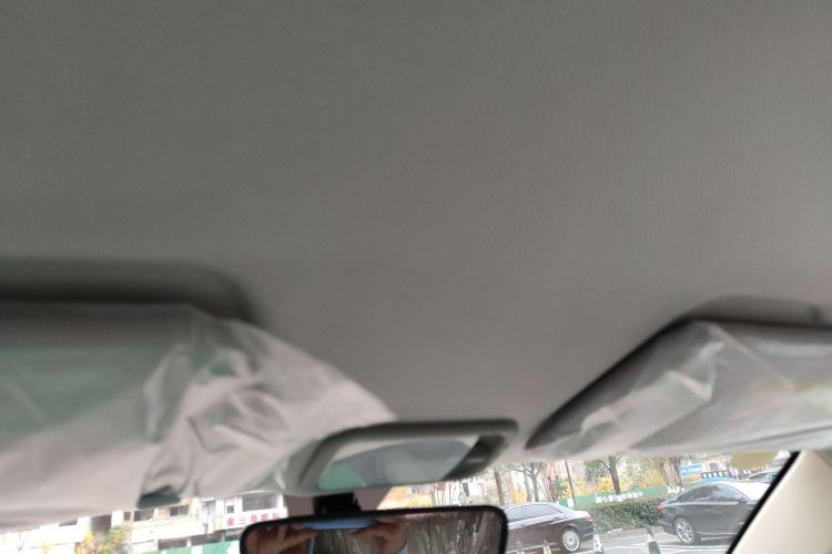 五菱汽车 宏光MINIEV 2024款 第三代 215km 青春版局部细节22