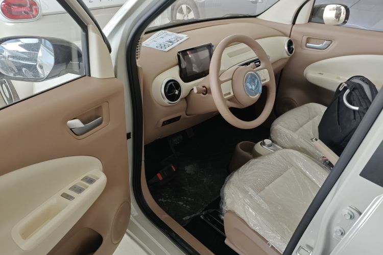 五菱汽车 宏光MINIEV 2025款 四门版 进阶款中控内饰20