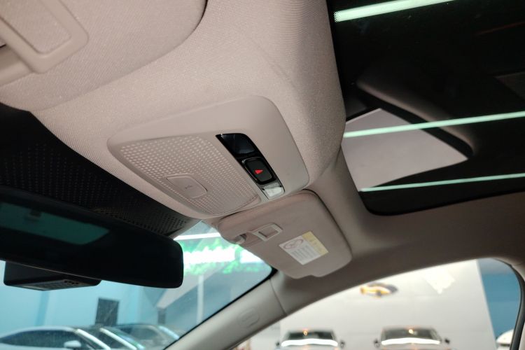 小鹏P7 2022款 480E+局部细节22