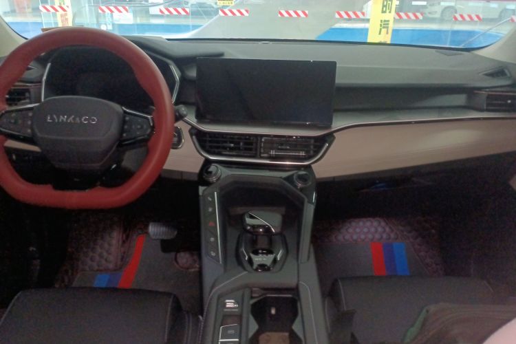 领克06 2023款 Remix 1.5T Shero局部细节16