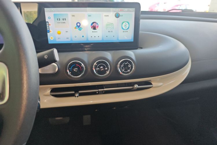 五菱汽车 五菱缤果 2023款 333km 快享款局部细节16