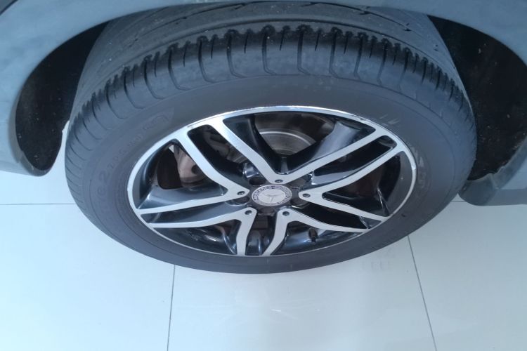 奔驰GLA 2016款 GLA 220 4MATIC 时尚型车身外观6003