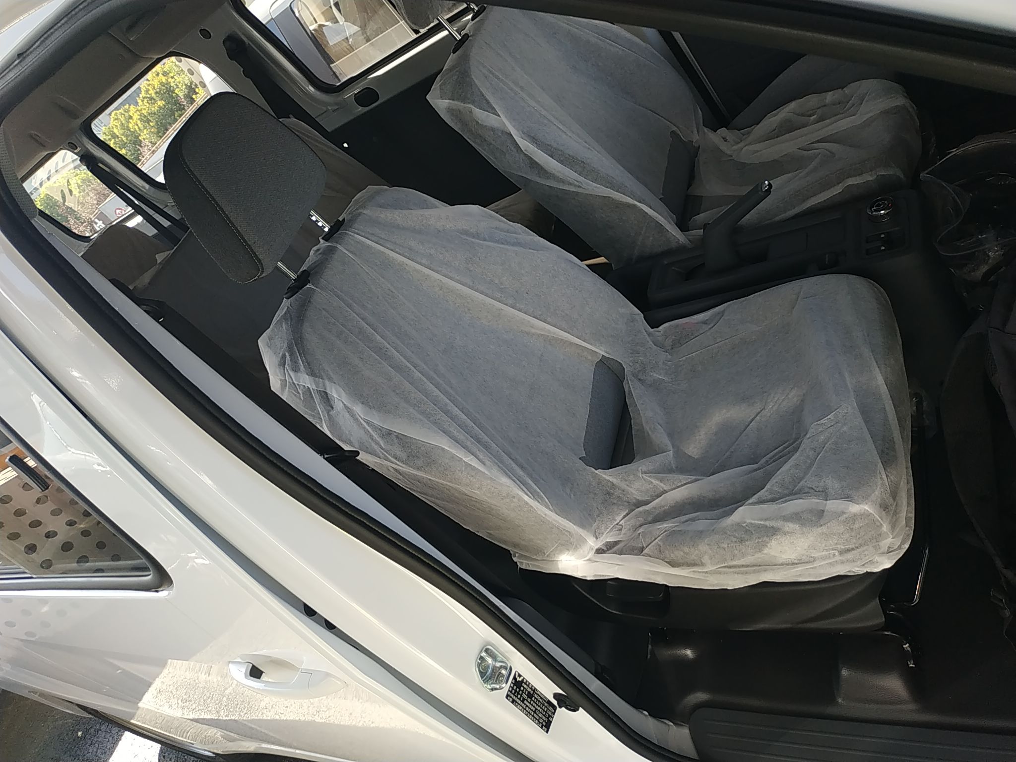 五菱汽车 五菱扬光 2024款 300KM 舒适型客车版 75kW