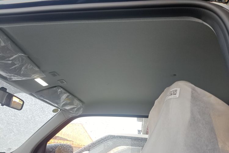 吉利银河 2025款 210km 熊猫卡丁中控内饰22