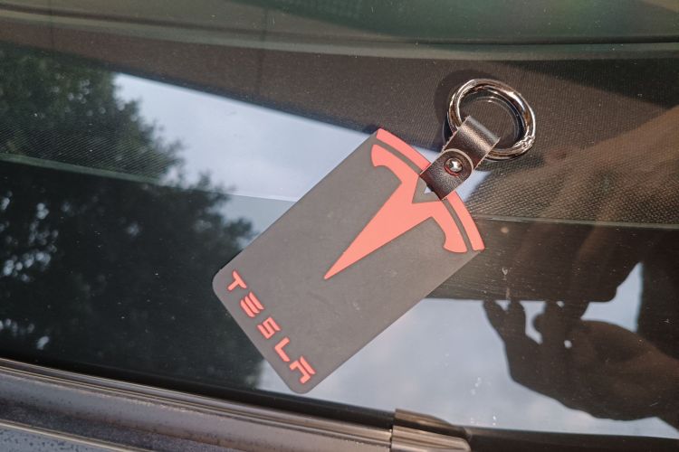 特斯拉 Model 3 2020款 改款 长续航后轮驱动版中控内饰11