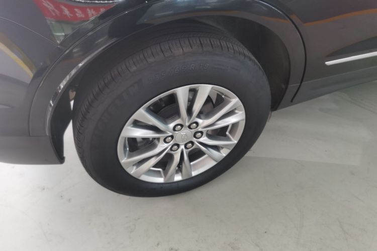 凯迪拉克XT5 2022款 2.0T 两驱豪华型车身外观6002