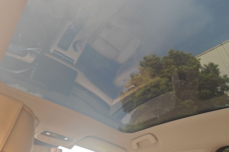 鸿蒙智行 问界M5 2022款 增程四驱性能版中控内饰22