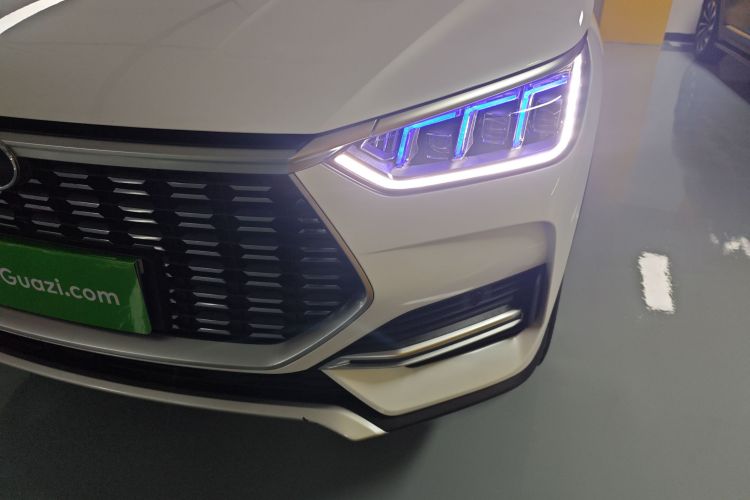 比亚迪 宋PLUS 2020款 1.5T 自动旗舰PLUS局部细节36