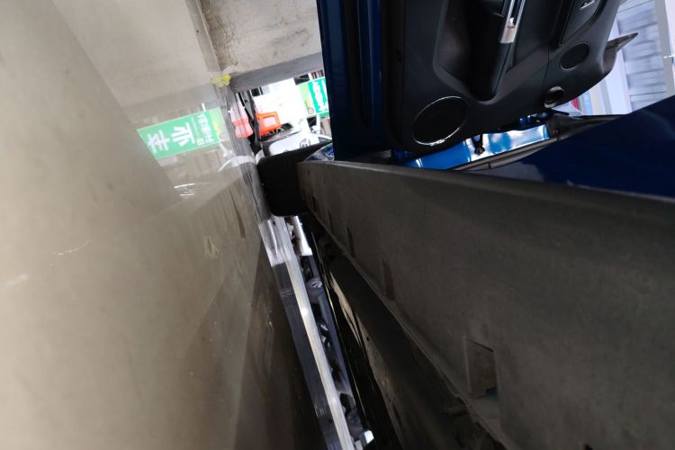 福特 Mustang 2017款 2.3T 性能版局部细节9002