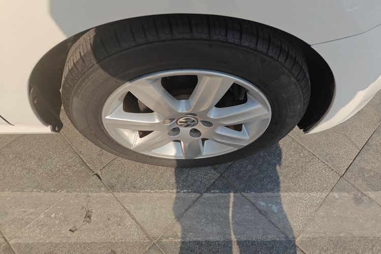 大众 Polo 2011款 1.4L 自动致酷版车身外观6007