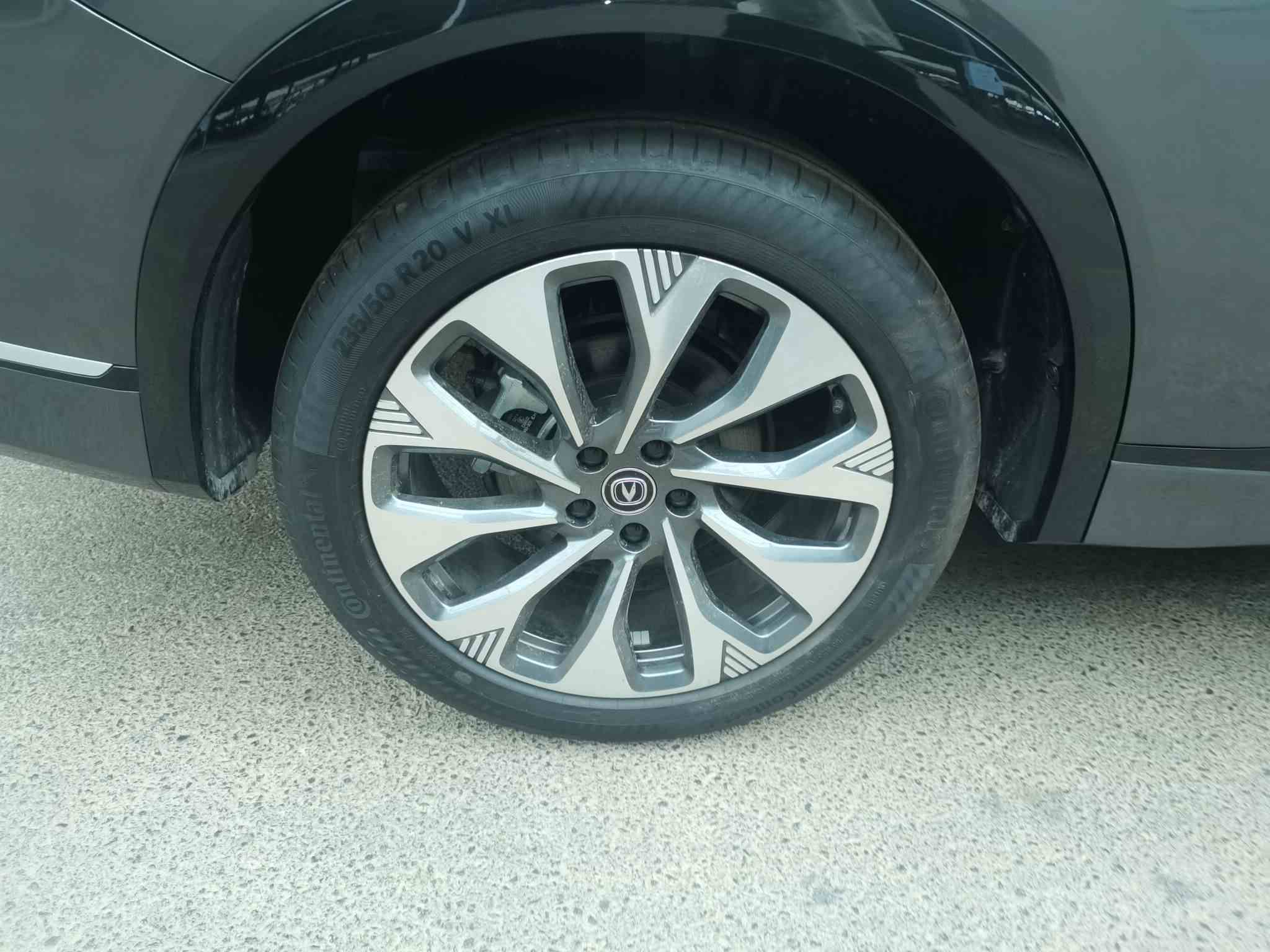 长安CS75 PLUS 2025款 第四代 UItra 2.0T 新蓝鲸 智慧智擎型(4)