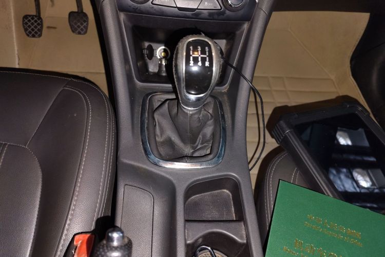 奇瑞 艾瑞泽7 2015款 1.5T 手动致享版中控内饰18