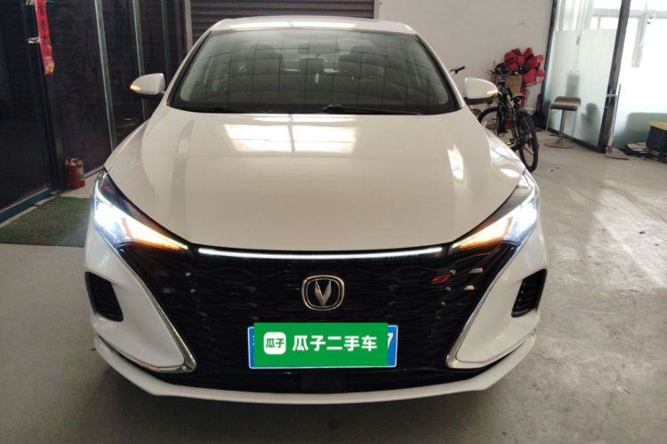 长安 逸动 2021款 PLUS 蓝鲸NE 1.4T GDI DCT尊贵型车身外观2