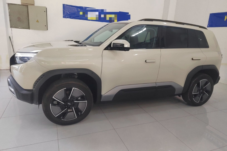 方程豹 钛3 2025款 501KM 四驱智驾Max版车身外观6003