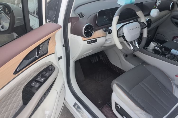 东风风行 风行游艇 2022款 1.5T DCT逐浪版中控内饰20