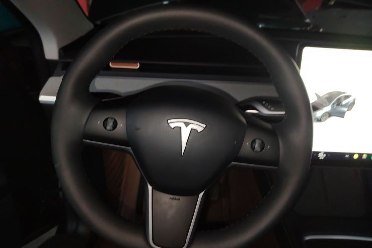 特斯拉 Model Y 2024款 后轮驱动版局部细节13