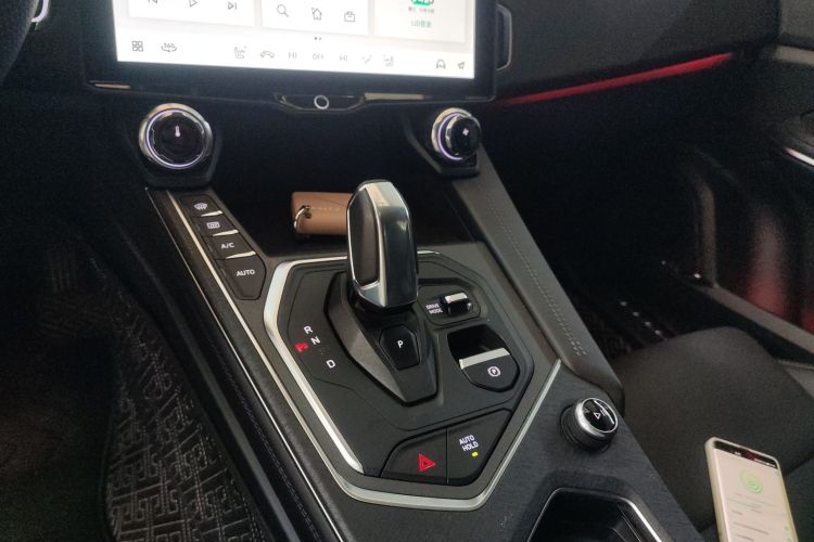 领克01 2021款 2.0TD 两驱型Pro中控内饰18